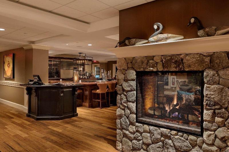 Bedford Village Inn Eksteriør billede