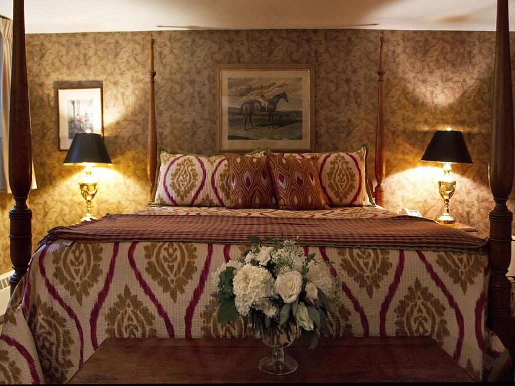 Bedford Village Inn Eksteriør billede