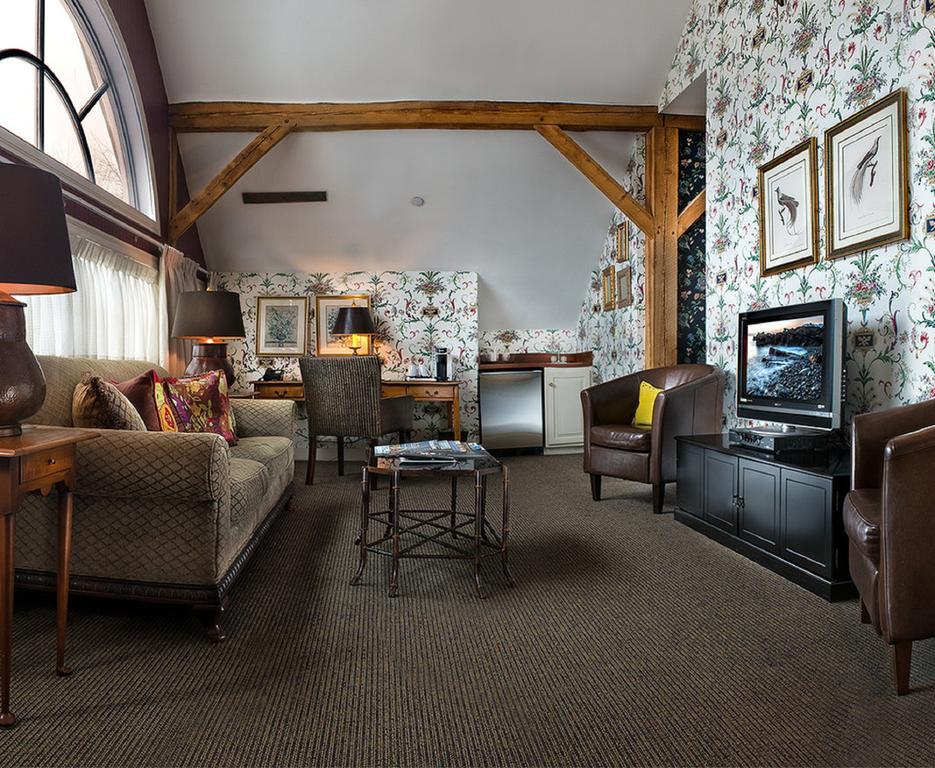 Bedford Village Inn Eksteriør billede